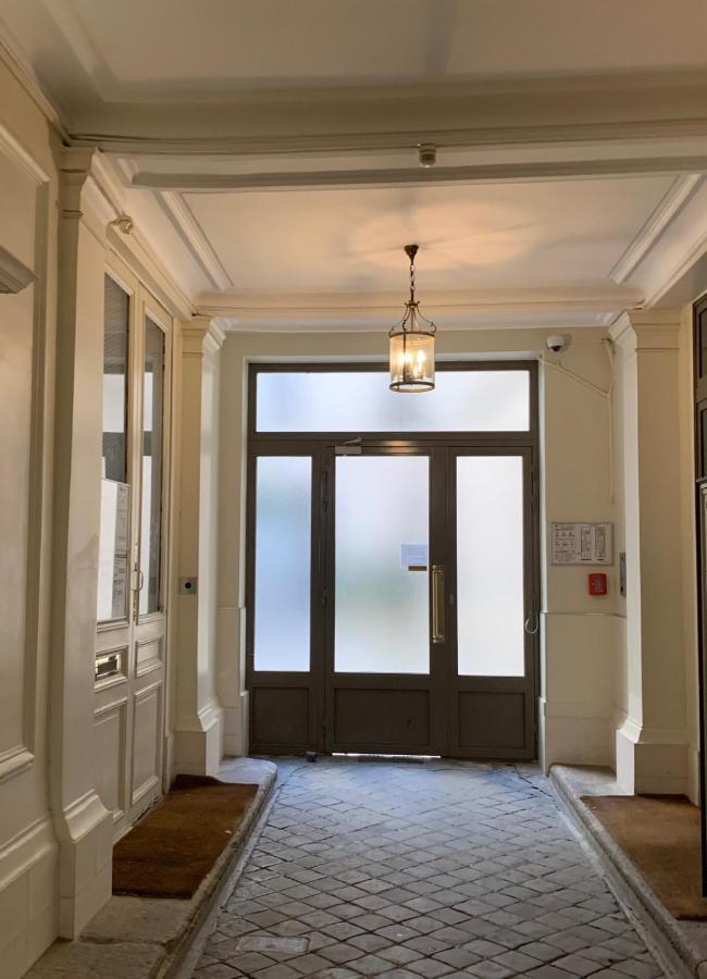 Appartement Paris - Etoile - rue des Acacias Extérieur photo